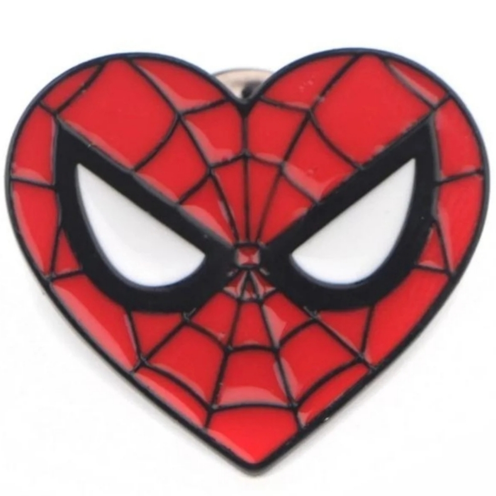 Spiderman Heart Brooch/pin - Picture 3 of 6